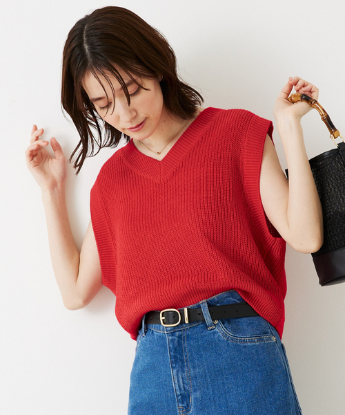 abahouse mavie（アバハウスマヴィ）の「片畦ノースリーブ2WAYニット/夏服（ニット/セーター・レディース・レッド/ホワイト/ブラック・フリー）」の3枚目の写真