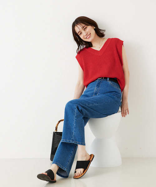 abahouse mavie（アバハウスマヴィ）の「片畦ノースリーブ2WAYニット/夏服（ニット/セーター・レディース・レッド/ホワイト/ブラック・フリー）」の4枚目の写真