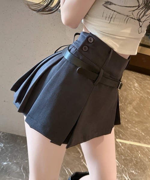Vipoa(ヴィポア)の「カレッジ風プリーツミニスカート(スカート・レディース・グレー/ブラック/ホワイト・MEDIUM/SMALL)」の14枚目の写真