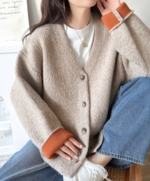 classicalelf（クラシカルエルフ）の「袖先から薫る。こなれ感たっぷりのこっくり配色。Wフェイス裏配色Vネックカーディガン（カーディガン/ボレロ）」