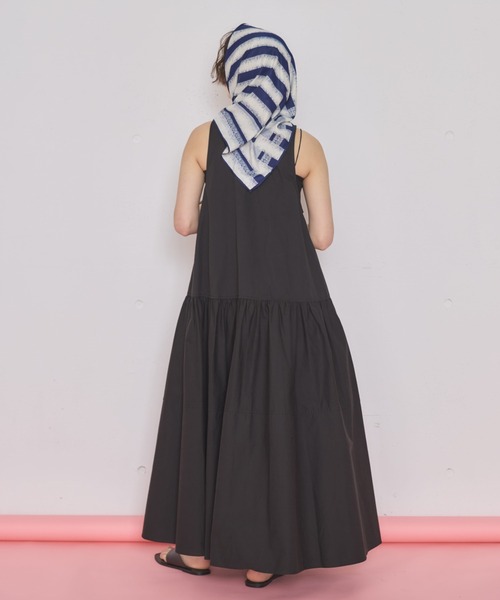 MIRROR STOKE（ミラーストーク）の「【ZOZO限定】SLEEVELESS TIERED ONEPIECE/スリーブレスティアードワンピース（ワンピース・レディース・ブラック/ブラウン・MEDIUM）」の11枚目の写真