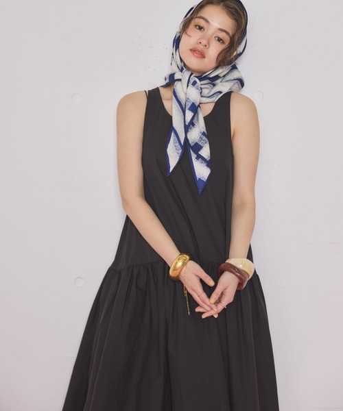 MIRROR STOKE（ミラーストーク）の「【ZOZO限定】SLEEVELESS TIERED ONEPIECE/スリーブレスティアードワンピース（ワンピース・レディース・ブラック/ブラウン・MEDIUM）」の14枚目の写真