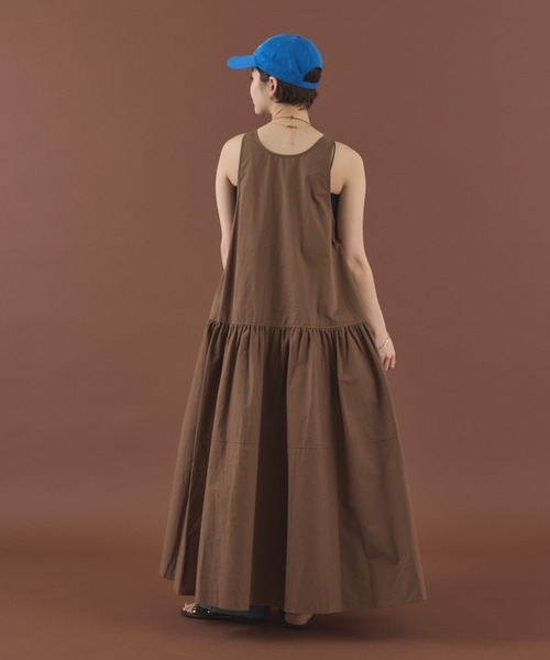 MIRROR STOKE（ミラーストーク）の「【ZOZO限定】SLEEVELESS TIERED ONEPIECE/スリーブレスティアードワンピース（ワンピース・レディース・ブラック/ブラウン・MEDIUM）」の21枚目の写真