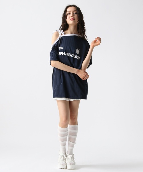 FOREVER 21（フォーエバー トゥエンティーワン）の「【2025SS】ワンショルゲームシャツワンピース（ワンピース・レディース・オフホワイト/ブルー/ネイビー/レッド・FREE）」の21枚目の写真