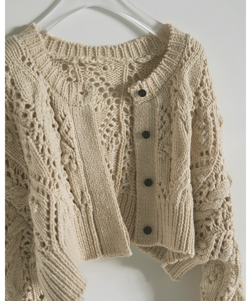 トップス anuke cable knit cardigan anuke（アンヌーク）の「Cable Knit Cardigan（カーディガン