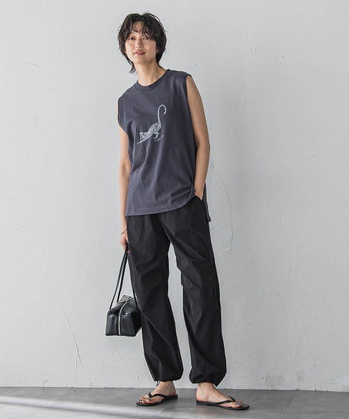 MAYSON GREY（メイソングレイ）の「撥水サイドラインパラシュートパンツ≪手洗い可能≫（その他パンツ・レディース・ブラック/ホワイト/ボルドー/ベージュ・M/L）」の16枚目の写真