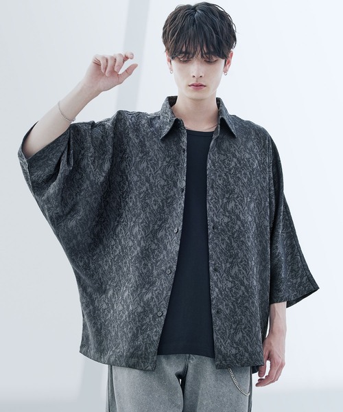 ASTRONOMY（アストロノミー）の「リッチドレープスムースビッグシルエットドルマンシャツ TPU/総柄ジャガード/ライトデニム（シャツ/ブラウス・メンズ・ホワイト系/ブラック/ブルーグレー/ブラック系2/グレー系/ブルー系2/ワイン系/ホワイト/ブラック系/チャコール/ブルー系・S/M/L/XL）」の8枚目の写真