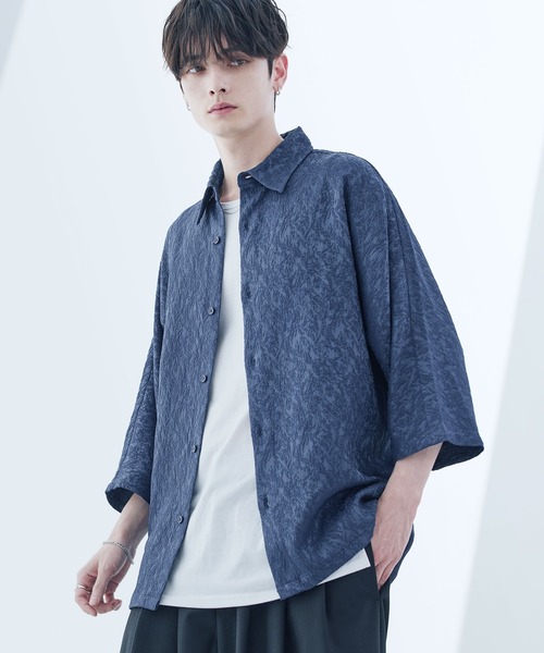 ASTRONOMY（アストロノミー）の「リッチドレープスムースビッグシルエットドルマンシャツ TPU/総柄ジャガード/ライトデニム（シャツ/ブラウス・メンズ・ホワイト系/ブラック/ブルーグレー/ブラック系2/グレー系/ブルー系2/ワイン系/ホワイト/ブラック系/チャコール/ブルー系・S/M/L/XL）」の9枚目の写真
