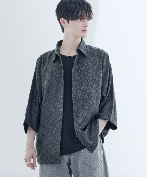 ASTRONOMY（アストロノミー）の「リッチドレープスムースビッグシルエットドルマンシャツ TPU/総柄ジャガード/ライトデニム（シャツ/ブラウス・メンズ・ホワイト系/ブラック/ブルーグレー/ブラック系2/グレー系/ブルー系2/ワイン系/ホワイト/ブラック系/チャコール/ブルー系・S/M/L/XL）」の17枚目の写真
