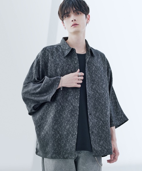 ASTRONOMY（アストロノミー）の「リッチドレープスムースビッグシルエットドルマンシャツ TPU/総柄ジャガード/ライトデニム（シャツ/ブラウス・メンズ・ホワイト系/ブラック/ブルーグレー/ブラック系2/グレー系/ブルー系2/ワイン系/ホワイト/ブラック系/チャコール/ブルー系・S/M/L/XL）」の18枚目の写真