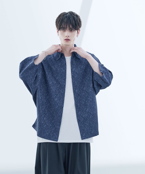 ASTRONOMY（アストロノミー）の「リッチドレープスムースビッグシルエットドルマンシャツ TPU/総柄ジャガード/ライトデニム（シャツ/ブラウス・メンズ・ホワイト系/ブラック/ブルーグレー/ブラック系2/グレー系/ブルー系2/ワイン系/ホワイト/ブラック系/チャコール/ブルー系・S/M/L/XL）」の22枚目の写真