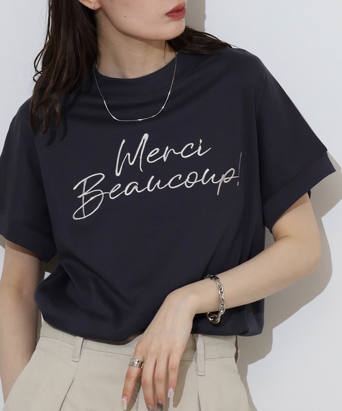 EGLANTINE(エグランティーヌ)の「EGLANTINE ロゴ半袖Tシャツ【日本製】(Tシャツ/カットソー・レディース・チャコールグレー/ダークグリーン/グレイッシュベージュ/ローズ/ライトグリーン・40)」の2枚目の写真