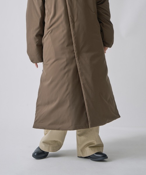 miffew（ミフュー）の「「miffew/ ミフュー」COLLARLESS DOWN COAT（ダウンジャケット/コート・レディース・ブラウン/グレイッシュベージュ/ブラック・2/1）」の7枚目の写真