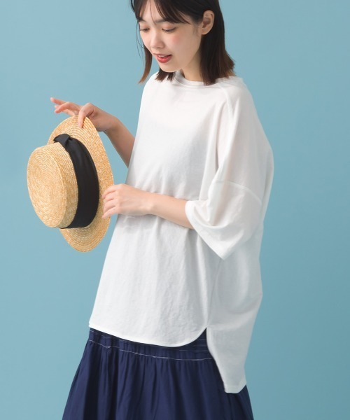 OMNES(オムネス)の「接触冷感オーバーサイズ半袖プルオーバーTシャツ(Tシャツ/カットソー・レディース・ブラック/オフホワイト/グレー/ダークグリーン/ネイビー/イエロー/ブルー系その他/ブラウン・FREE)」の9枚目の写真