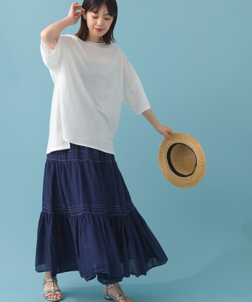 OMNES(オムネス)の「接触冷感オーバーサイズ半袖プルオーバーTシャツ(Tシャツ/カットソー・レディース・ブラック/オフホワイト/グレー/ダークグリーン/ネイビー/イエロー/ブルー系その他/ブラウン・FREE)」の10枚目の写真