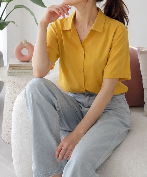 Dewlily(デューリリー)の「首元もスッキリなカジュアルシャツ!カラバリ豊富◎ オープンカラー半袖シャツ(シャツ/ブラウス・レディース・ブラウン/グリーン/ベージュ/イエロー/ブラック/ブルー/カーキ・FREE)」の18枚目の写真