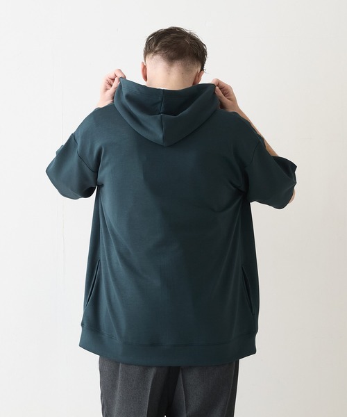 Blue Standard (ブルースタンダード)の「【Blue Standard:ブルースタンダード】接触冷感 COOLスムース リラックスフィット 5分袖フルジップパーカー 冷房対策 紫外線対策 日差し対策(パーカー・メンズ・グレー/ブルー/ブラック/ネイビー/チャコールグレー・MEDIUM/LARGE/X-LARGE)」の17枚目の写真