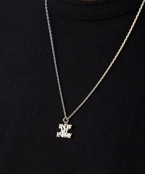 VIRGOwearworks（ヴァルゴウェアワークス）の「CROSS V NECKLACE(GARNI