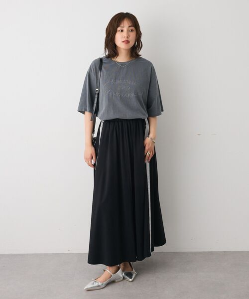 CRAFT STANDARD BOUTIQUE(クラフトスタンダードブティック)の「ピグメント刺繍TEE2【ユニセックス】(Tシャツ/カットソー・レディース・ベージュ/グレー/チャコールグレー・M/L)」の15枚目の写真