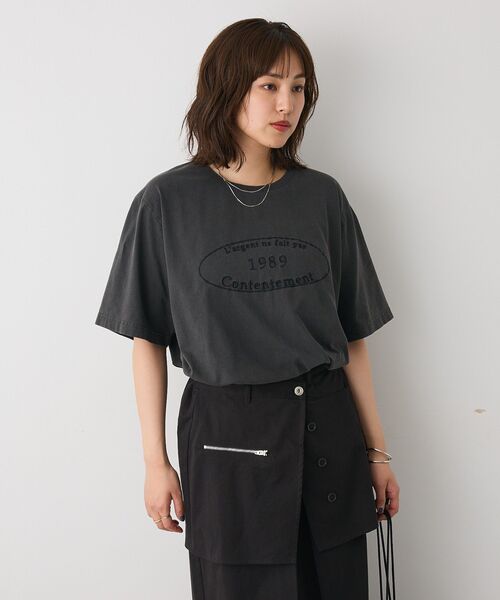 CRAFT STANDARD BOUTIQUE(クラフトスタンダードブティック)の「ピグメント刺繍TEE2【ユニセックス】(Tシャツ/カットソー・レディース・ベージュ/グレー/チャコールグレー・M/L)」の12枚目の写真