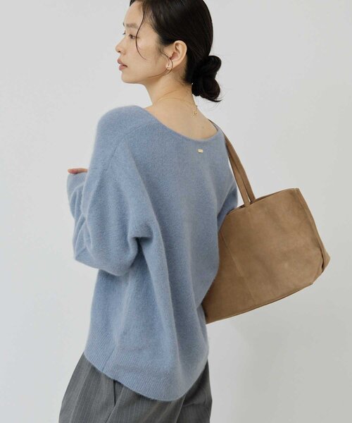 GALLARDAGALANTE（ガリャルダガランテ）の「【デコルテ美人ニット】ファーウールキーネックニット（ニット/セーター・レディース・ピンク/ブラック/ブルー/ホワイト/グレー/パープル・FREE）」の19枚目の写真