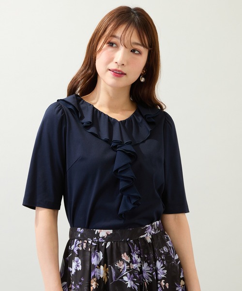 Rose Tiara(ローズティアラ)の「【接触冷感/綿100%/手洗いOK】フリルカットソー(Tシャツ/カットソー・レディース・ネイビー/ブラウン/レッド・42/46/38)」の11枚目の写真