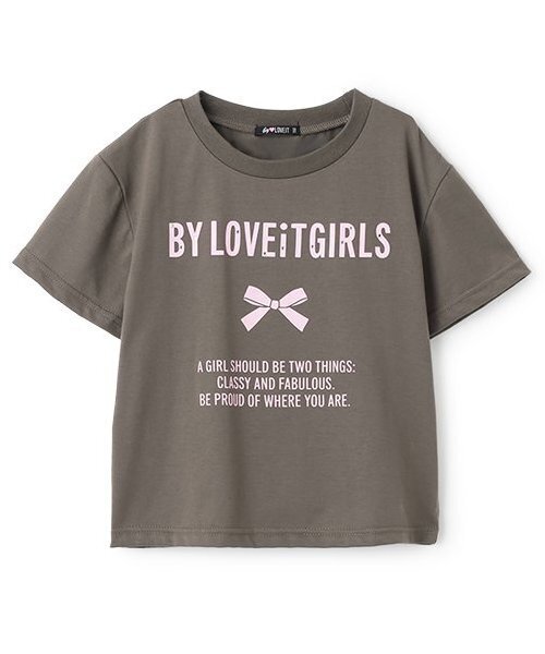 by LOVEiT（バイラビット）の「【接触冷感】ロゴリボンプリントTシャツ（Tシャツ/カットソー・キッズ・オフホワイト/ピンク/ブラック/チャコール・140cm/150cm/160cm/130cm/120cm）」の3枚目の写真