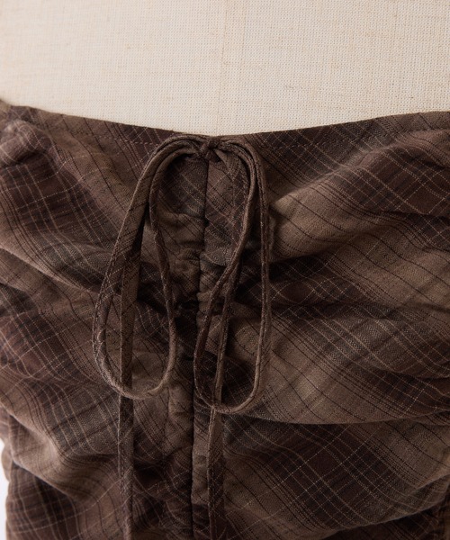 one after another NICE CLAUP（ワンアフターアナザーナイスクラップ）の「アソートドロストキャミチュニック/ミニワンピース（チュニック・レディース・チャコールグレー/アイボリー/ブラック系その他/ブラウン系その他・FREE）」の13枚目の写真