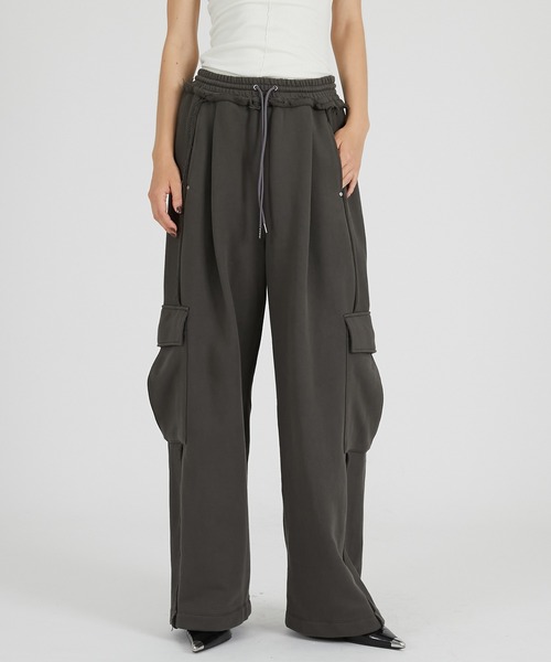 PRANK PROJECT(プランクプロジェクト)の「スウェットカーゴパンツ / Sweat Cargo Pants(カーゴパンツ・レディース・ホワイト/ブラウン/ダークブラック・36/38)」の11枚目の写真