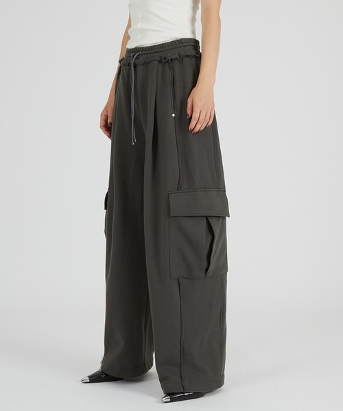 PRANK PROJECT(プランクプロジェクト)の「スウェットカーゴパンツ / Sweat Cargo Pants(カーゴパンツ・レディース・ホワイト/ブラウン/ダークブラック・36/38)」の12枚目の写真