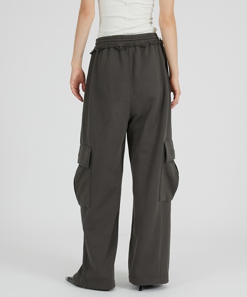 PRANK PROJECT(プランクプロジェクト)の「スウェットカーゴパンツ / Sweat Cargo Pants(カーゴパンツ・レディース・ホワイト/ブラウン/ダークブラック・36/38)」の13枚目の写真