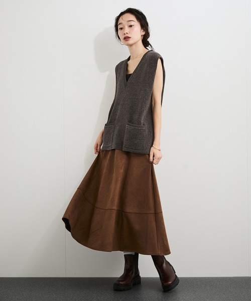 le cercle ADAM ET ROPE'(ルセルクルアダムエロペ)の「【セットアップ対応】モール糸ダブルフェイスニットベスト(ベスト・レディース・ブラウン系その他3/ボルドー/ブラック・FREE)」の6枚目の写真