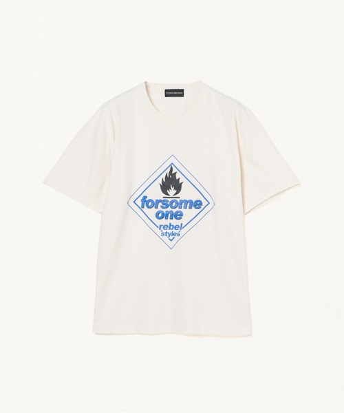 FORSOMEONE(フォーサムワン)の「FORSOMEONE REBEL STYLES TEE(Tシャツ/カットソー・メンズ・ナチュラル/チャコールグレー・50/48/46)」の2枚目の写真