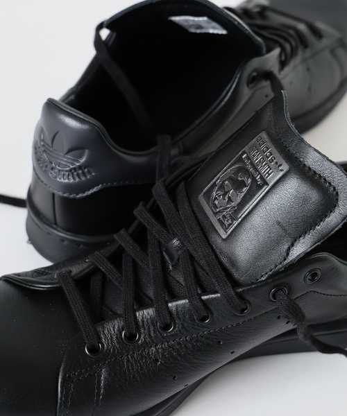 adidas(アディダス)の「adidas / アディダス STAN SMITH LUX / HQ6787(スニーカー・メンズ・ブラック・26cm/26.5cm/27cm/27.5cm/28cm)」の3枚目の写真