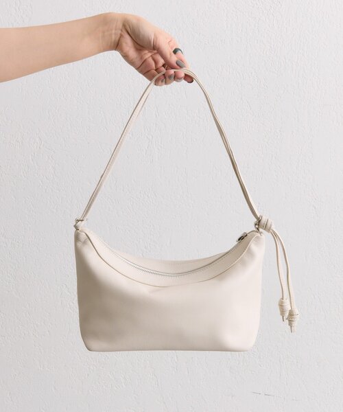 ear PAPILLONNER（イアパピヨネ）の「シンプルミニワンハンドルバッグ