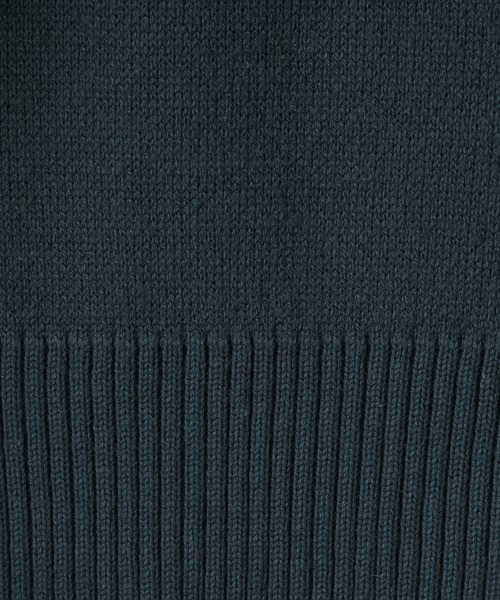 X-girl（エックスガール）の「STUDDED LOGO KNIT TOP（ニット/セーター・レディース・ブラウン/ネイビー/ブラック・ONE SIZE）」の5枚目の写真