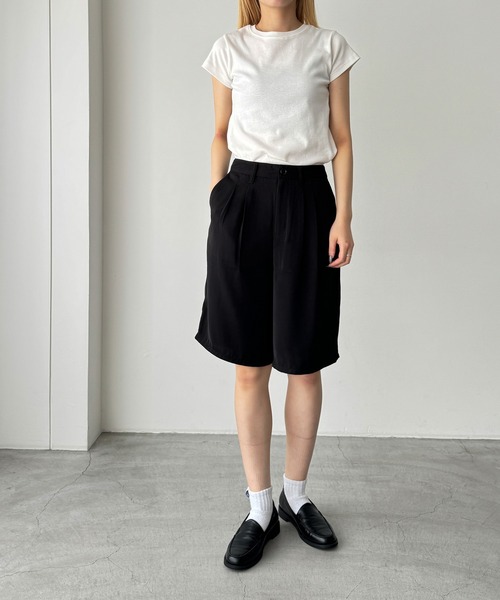 CANAL JEAN（キャナルジーン）の「ツータックサテンビッグショーツ（その他パンツ・レディース・ブラック・マルチサイズ）」の9枚目の写真