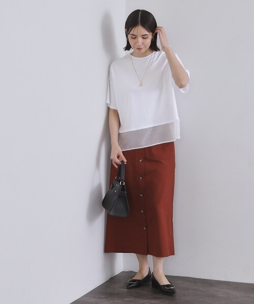 OPAQUE.CLIP(オペークドットクリップ)の「裾シアードッキングボクシーTシャツ【洗濯機洗い可】(Tシャツ/カットソー・レディース・ブラック/ホワイト・38/40)」の8枚目の写真