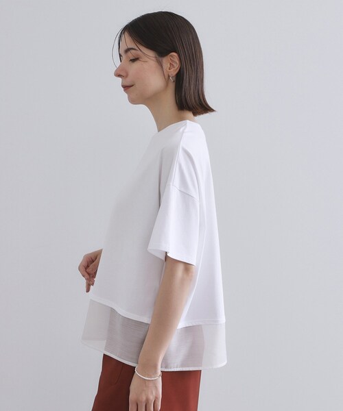OPAQUE.CLIP(オペークドットクリップ)の「裾シアードッキングボクシーTシャツ【洗濯機洗い可】(Tシャツ/カットソー・レディース・ブラック/ホワイト・38/40)」の12枚目の写真