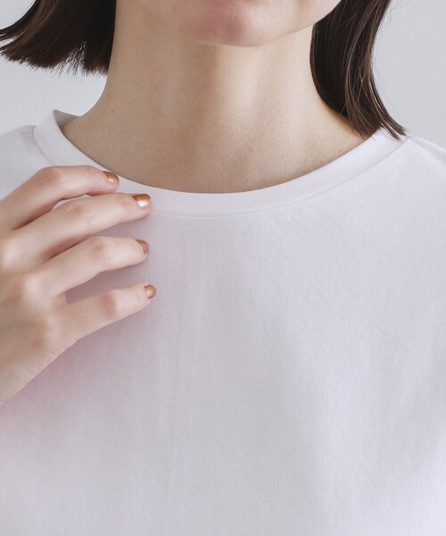 OPAQUE.CLIP(オペークドットクリップ)の「裾シアードッキングボクシーTシャツ【洗濯機洗い可】(Tシャツ/カットソー・レディース・ブラック/ホワイト・38/40)」の14枚目の写真