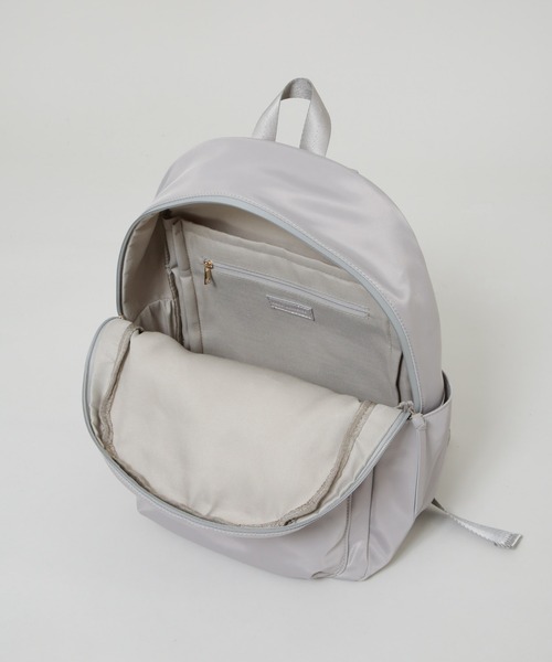 NANO universe（ナノユニバース）の「撥水マルチポケットリュック（バックパック/リュック・レディース・グレー/ブラック・FREE）」の18枚目の写真
