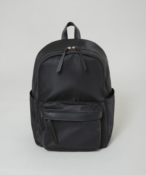 NANO universe（ナノユニバース）の「撥水マルチポケットリュック（バックパック/リュック・レディース・グレー/ブラック・FREE）」の6枚目の写真