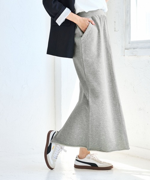VIS（ビス）の「ミニ裏毛ナロースカート（スカート・レディース・ライトグレー/ブラック・FREE）」の5枚目の写真