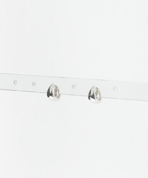 URBAN RESEARCH（アーバンリサーチ）の「decor『デコール』　Plump Drop Pierce M SV（ピアス（両耳用）・レディース・シルバー・-）」の8枚目の写真