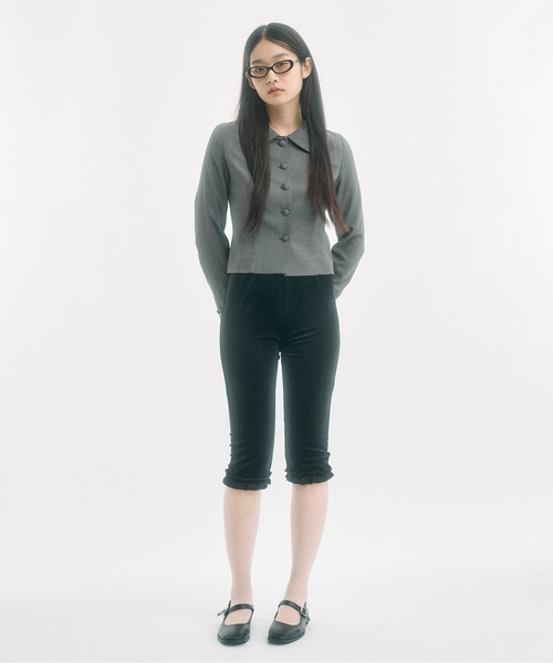 FEKETE(フェケテ)の「velour frill capri pants / ベロアフリルカプリパンツ(その他パンツ・レディース・ブラック・LARGE/MEDIUM/SMALL)」の4枚目の写真