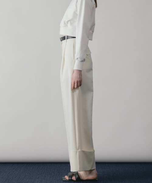 CINOH（チノ）の「DOUBLE CLOTH WIDE PANTS（その他パンツ・レディース・アイボリー・36）」の5枚目の写真