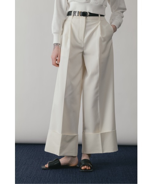 CINOH（チノ）の「DOUBLE CLOTH WIDE PANTS（その他パンツ・レディース・アイボリー・36）」の7枚目の写真