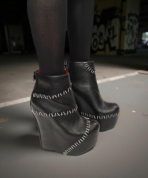 ステッチデザインブーツ Charla Tedrick│Jeffrey Campbell OFFICIAL
