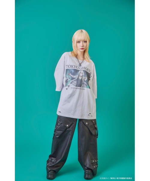 Revo.（レボ）の「『東京喰種 トーキョーグール』×『P.N UNDERGROUND ピー エヌ アンダーグラウンド』コラボ / 鈴屋什造（すずや じゅうぞう） グラフィックプリント ダメージ加工 Tシャツ（Tシャツ/カットソー・メンズ・グレー系/ホワイト/ブラック・M/L/44/46）」の9枚目の写真