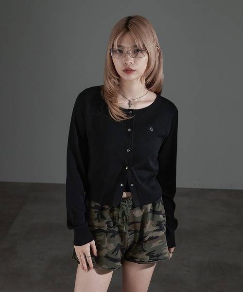 apres jour mignon(アプレジュールミニョン)の「メタルプレートクロップドカーディガン【ZOZOTOWN限定アイテム】(カーディガン/ボレロ・レディース・ブラック/グレー/ブラック系その他/杢グレー・X-LARGE/フリー)」の5枚目の写真